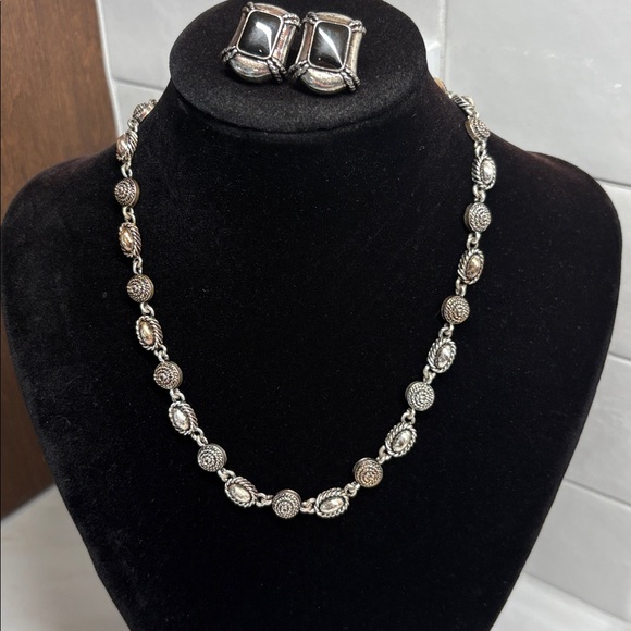 VTG Avon Textured Chain Necklace Set Black Pendant Removable Silver 2003 NIB 129 - Picture 9 of 15